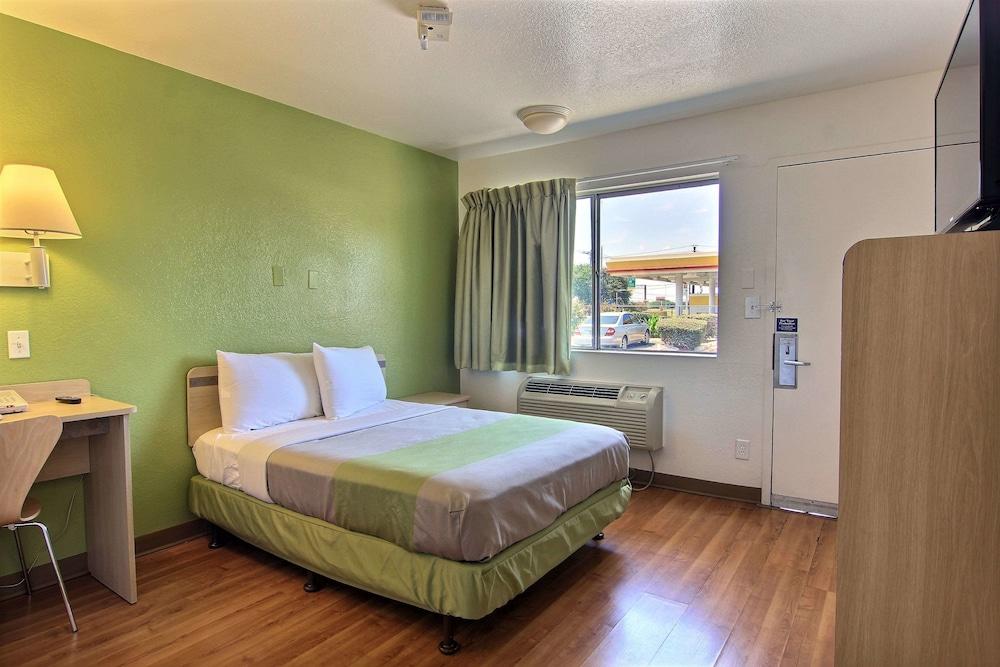 Motel 6-Austin, Tx - North Exteriör bild