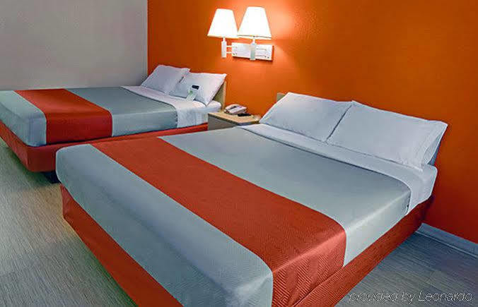 Motel 6-Austin, Tx - North Exteriör bild