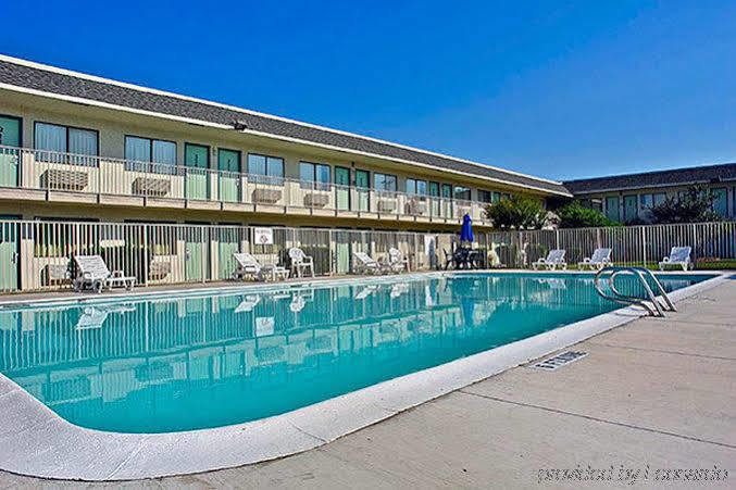 Motel 6-Austin, Tx - North Exteriör bild