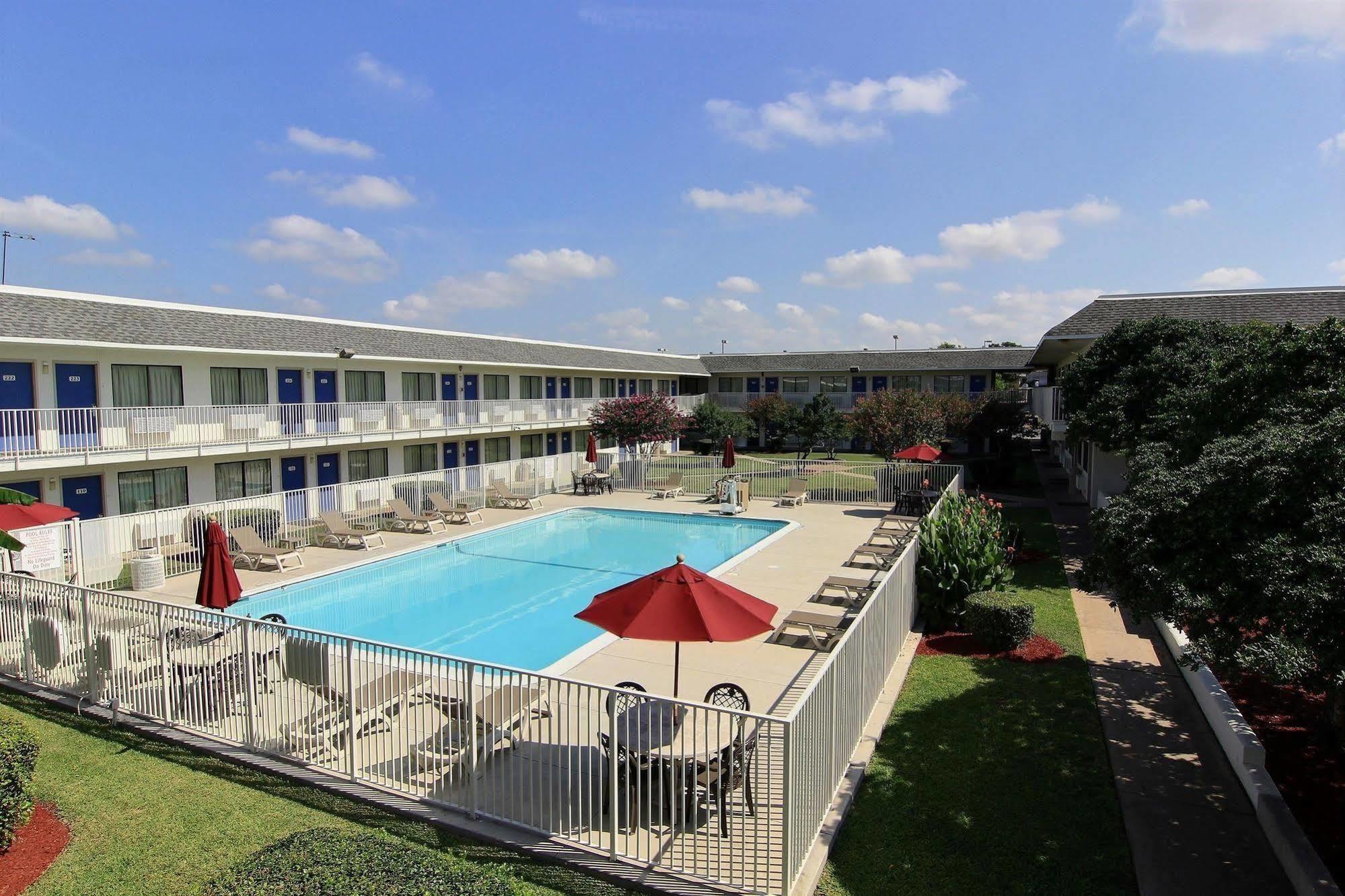 Motel 6-Austin, Tx - North Exteriör bild